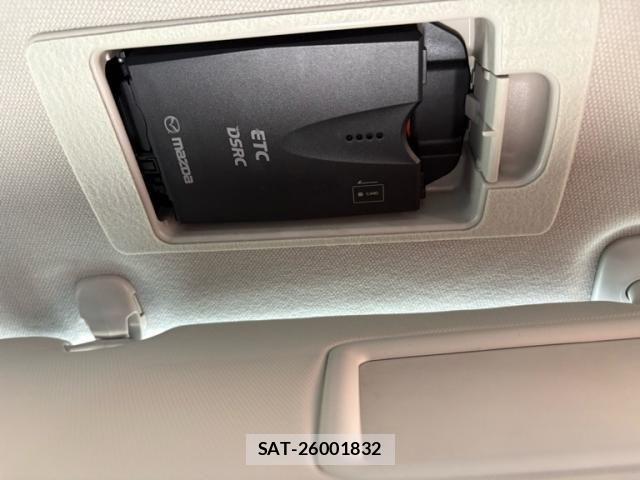 Mazda CX-3 2015-12 7216796-23