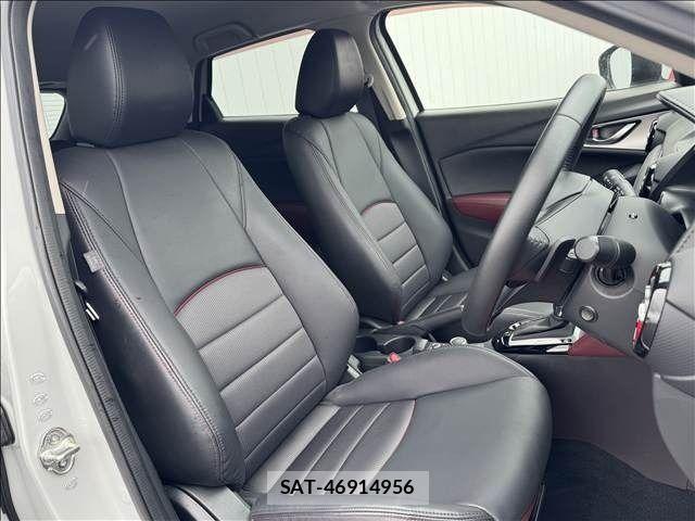 Mazda CX-3 2015-02 7250345-8
