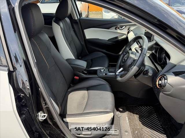 Mazda CX-3 2023-09 7326464-15