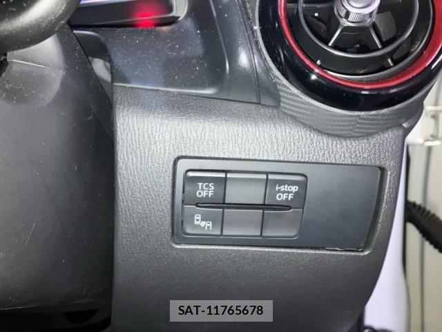 Mazda CX-3 2015-04 7357374-19