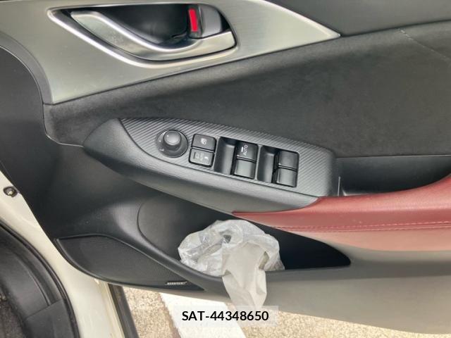 Mazda CX-3 2015-11 7391756-14