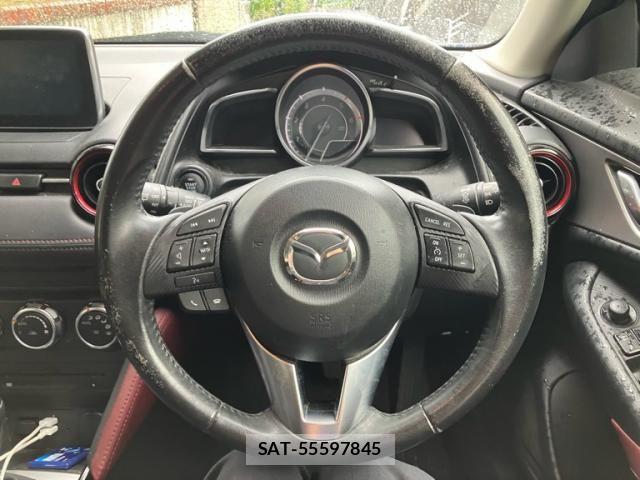 Mazda CX-3 2015-05 7391758-9