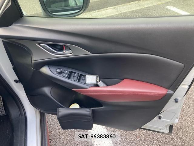 Mazda CX-3 2015-07 7453724-13