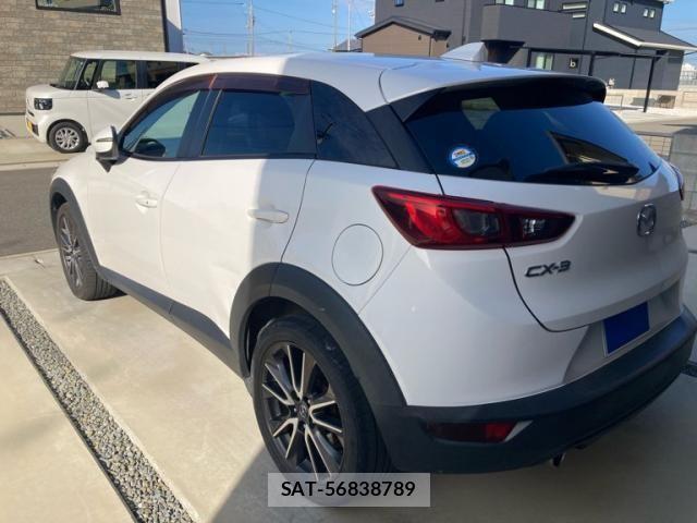 Mazda CX-3 2016-08 7500104-3