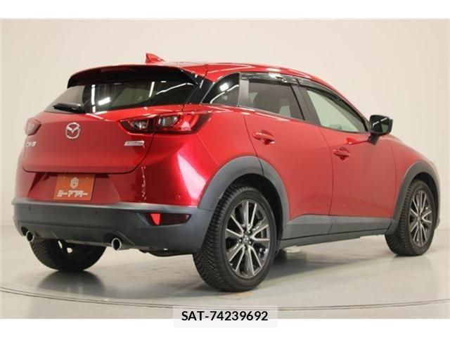 Mazda CX-3 2016-06 7500102-12