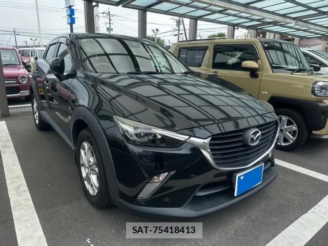 Mazda CX-3 2017-02 7615931-2