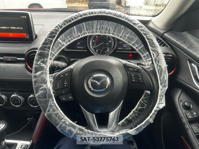 Mazda CX-3 2015-11 7615932-17