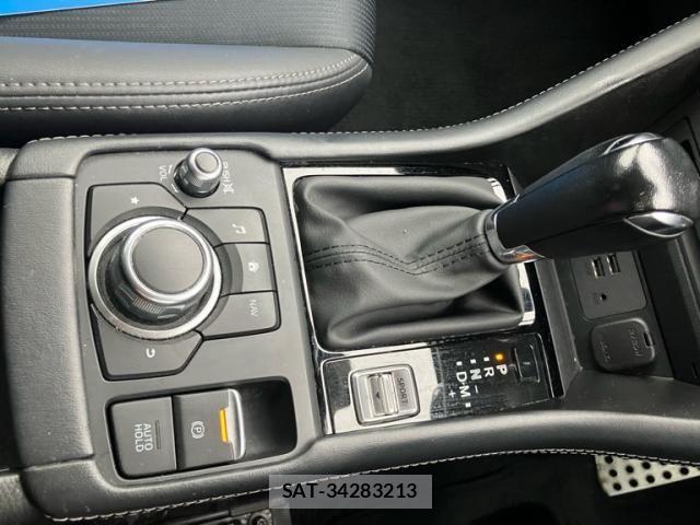 Mazda CX-3 2018-08 7615929-26