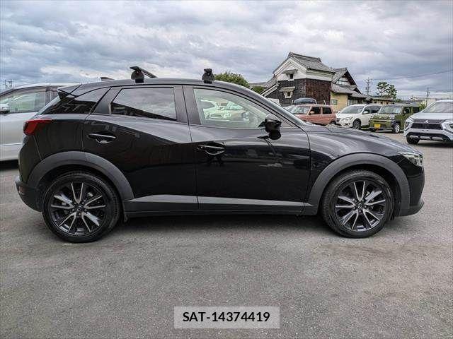 Mazda CX-3 2017-01 7722329-17