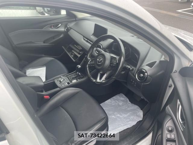 Mazda CX-3 2018-12 7783953-11