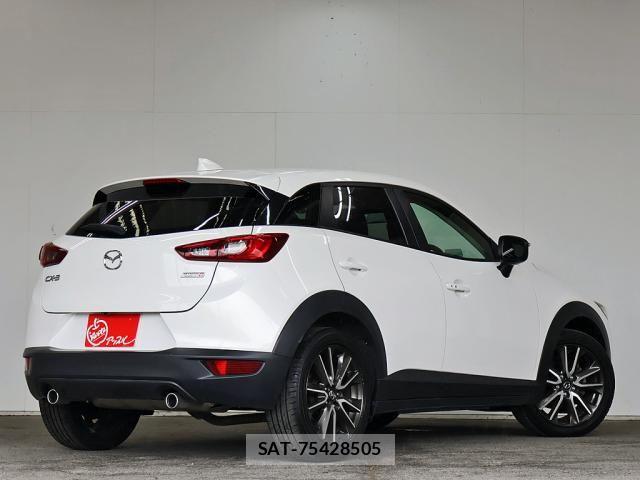 Mazda CX-3 2015-04 7902469-12