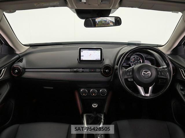 Mazda CX-3 2015-04 7902469-6