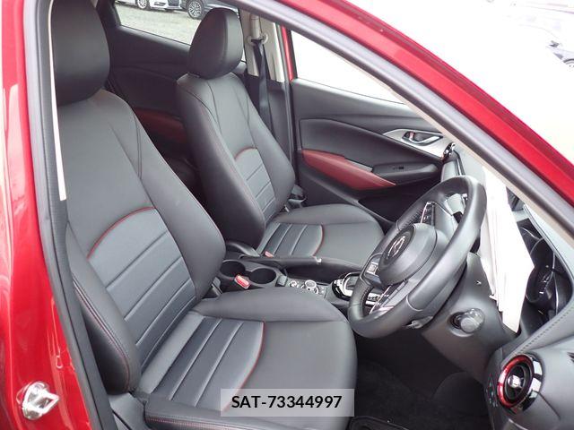 Mazda CX-3 2017-09 7961083-21