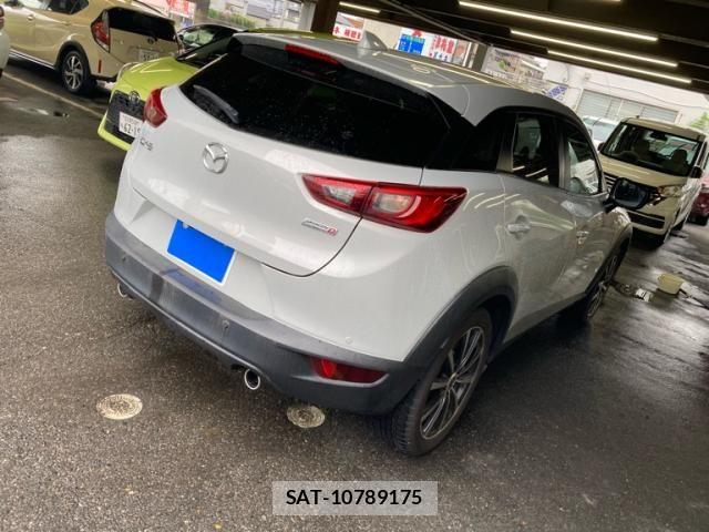 Mazda CX-3 2018-05 7961086-4