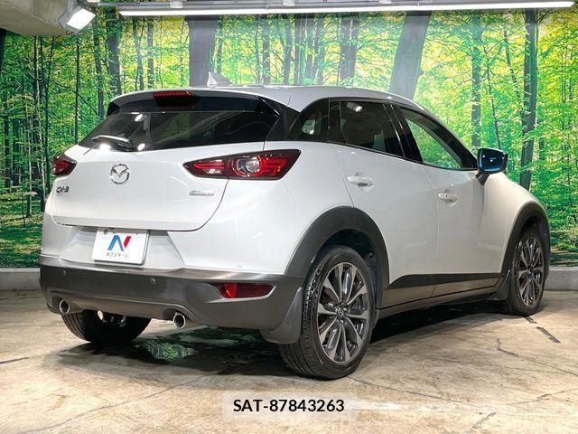 Mazda CX-3 2019-09 8035120-16