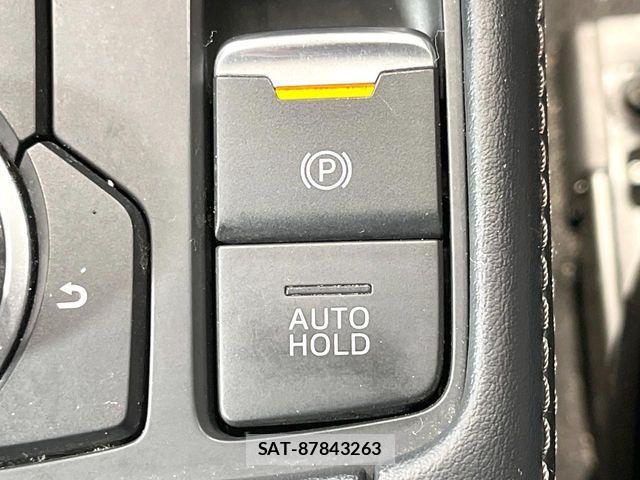 Mazda CX-3 2019-09 8035120-6
