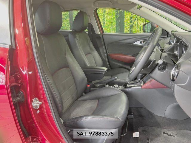 Mazda CX-3 2016-06 8035122-7