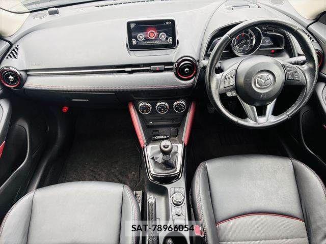 Mazda CX-3 2015-08 8035123-2