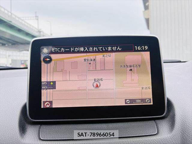 Mazda CX-3 2015-08 8035123-3