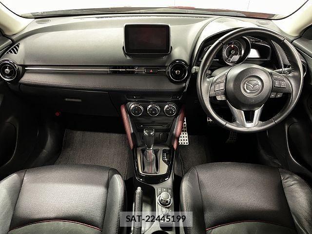 Mazda CX-3 2016-02 8035121-1