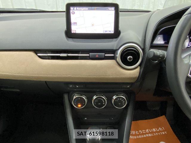Mazda CX-3 2021-05 8035117-8