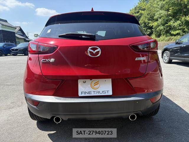 Mazda CX-3 2015-12 8035125-21