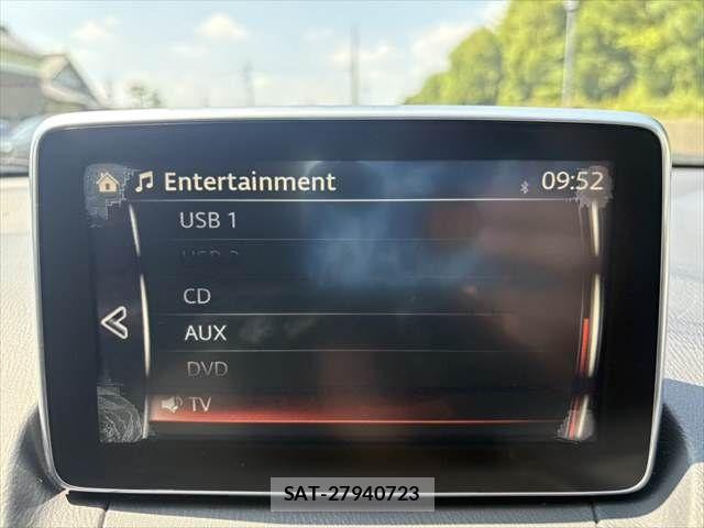 Mazda CX-3 2015-12 8035125-5