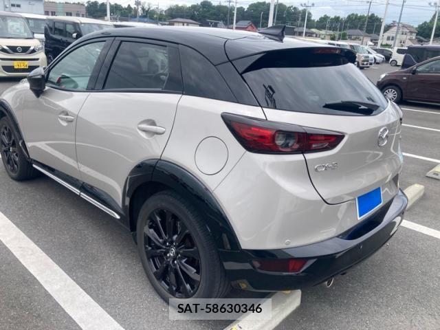 Mazda CX-3 2022-01 8035116-7