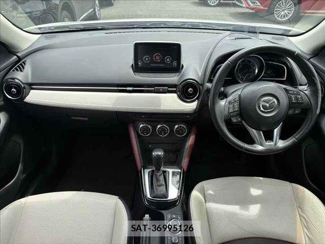 Mazda CX-3 2015-12 8073435-2