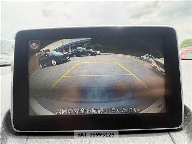 Mazda CX-3 2015-12 8073435-6