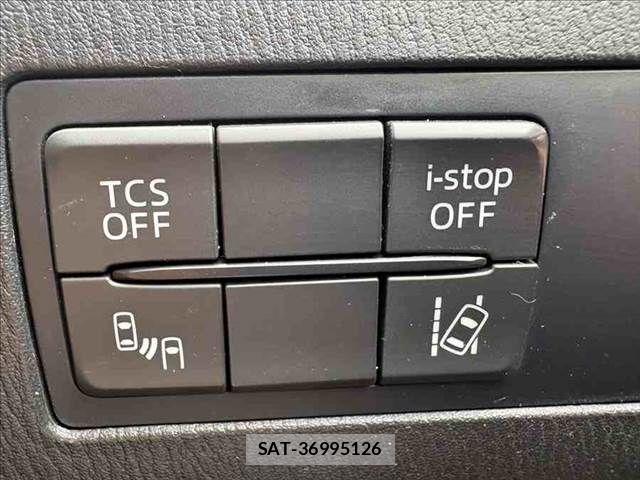Mazda CX-3 2015-12 8073435-8