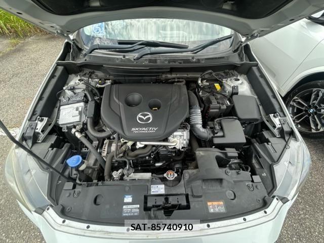 Mazda CX-3 2017-05 8098716-15