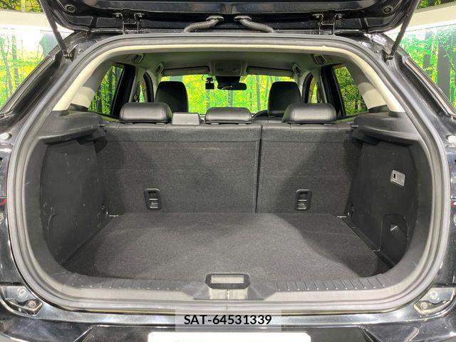 Mazda CX-3 2017-08 8098711-9
