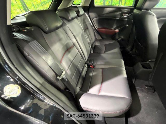 Mazda CX-3 2017-08 8098711-8