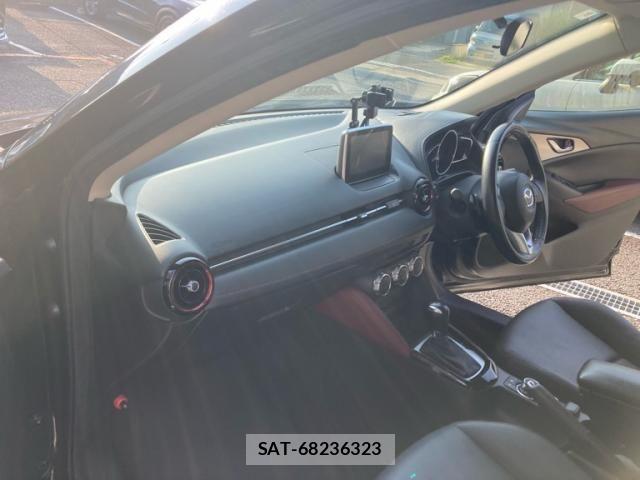 Mazda CX-3 2016-09 8098717-14