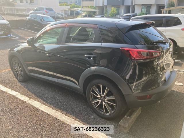 Mazda CX-3 2016-09 8098717-7