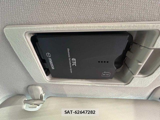 Mazda CX-3 2015-04 8098713-24