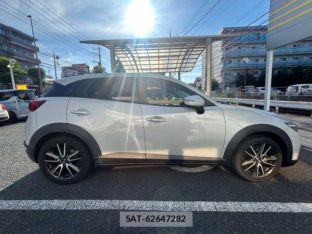 Mazda CX-3 2015-04 8098713-4