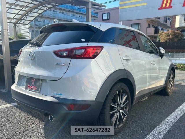 Mazda CX-3 2015-04 8098713-5