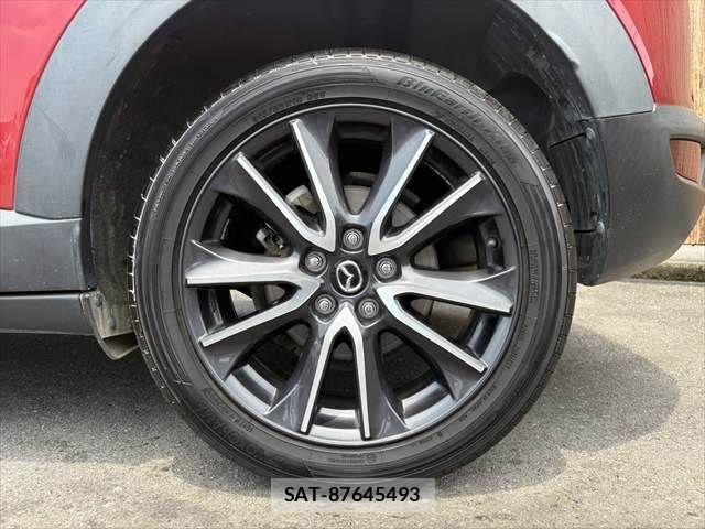 Mazda CX-3 2017-09 8098712-15
