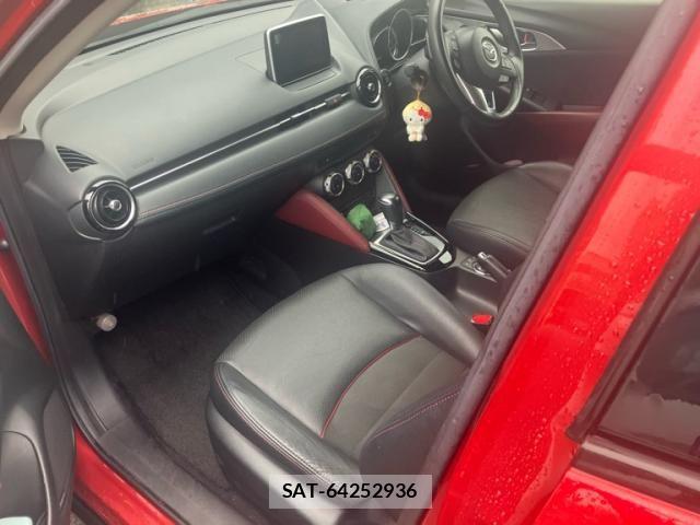 Mazda CX-3 2015-12 8129573-7