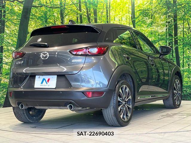 Mazda CX-3 2018-05 8129568-16