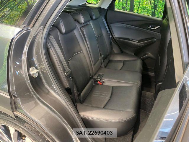 Mazda CX-3 2018-05 8129568-8
