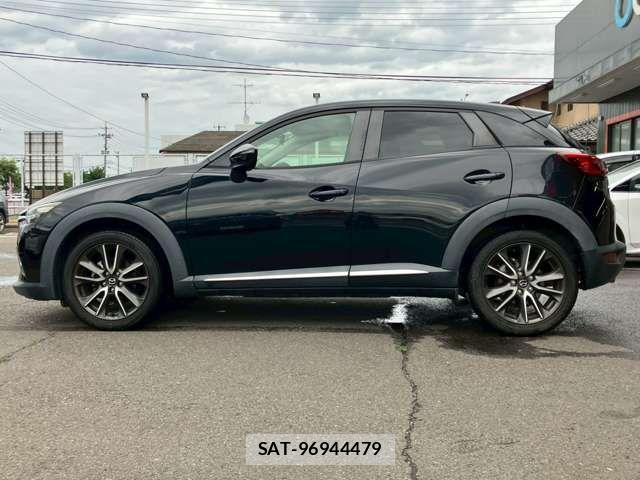 Mazda CX-3 2016-04 8129567-17