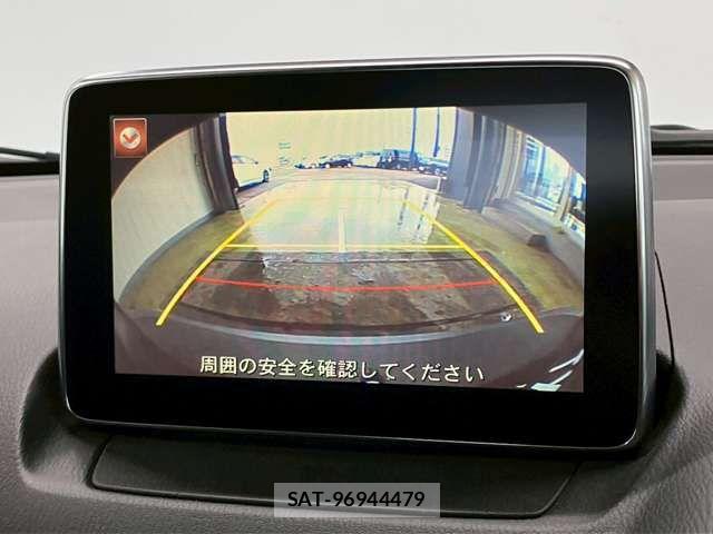 Mazda CX-3 2016-04 8129567-2