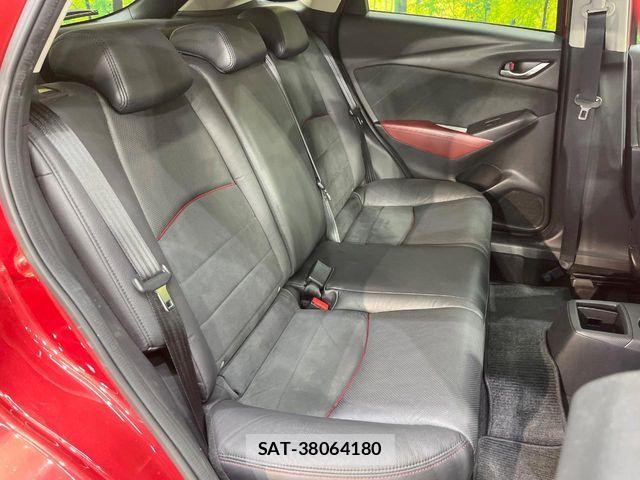 Mazda CX-3 2017-04 8158234-8