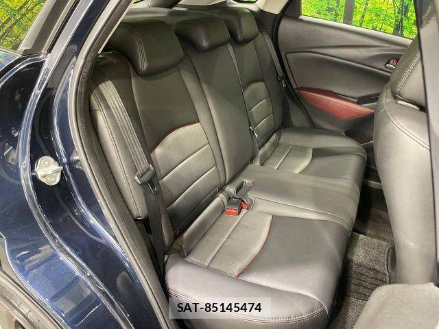 Mazda CX-3 2015-07 8158238-9