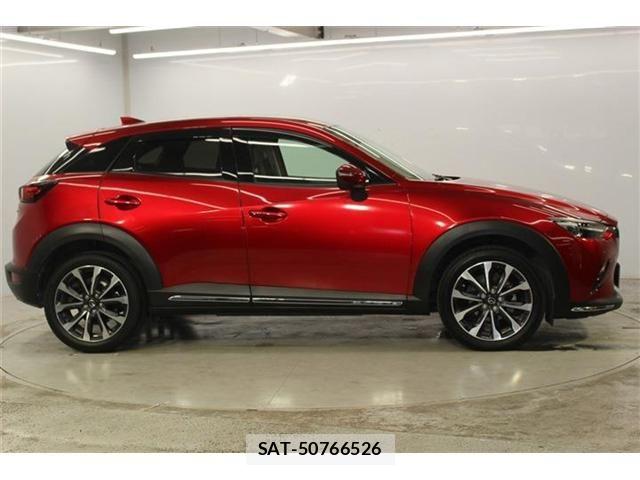 Mazda CX-3 2021-07 8161213-3