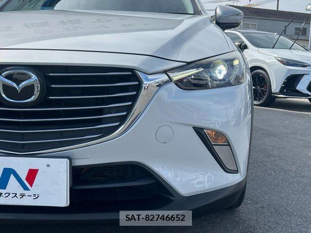 Mazda CX-3 2017-02 8207103-12