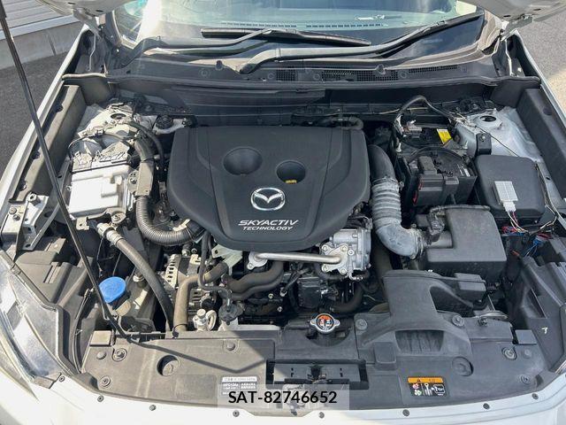 Mazda CX-3 2017-02 8207103-17